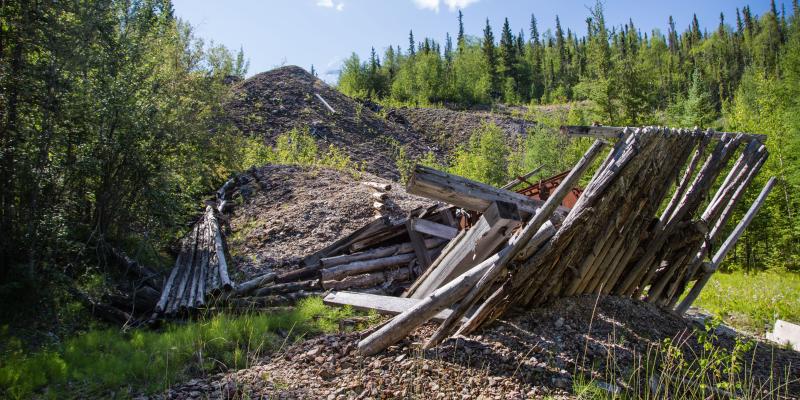 Debris and waste rock, Nicholson Mine